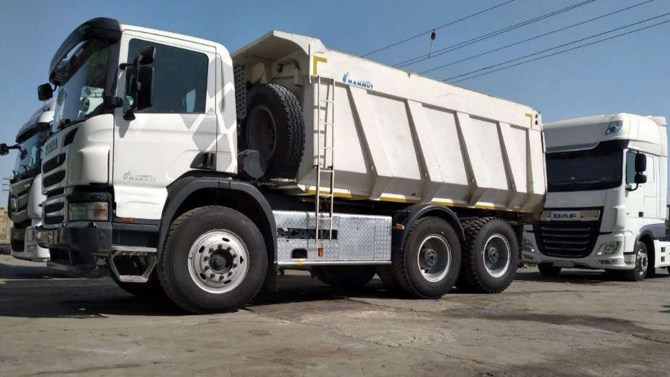 مهدي بناء خزان السيارة